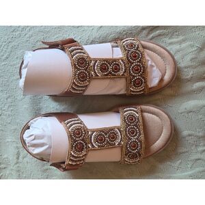 SOUL Naturalizer Wishful Beaded Boho Sandals Tan Size 6M